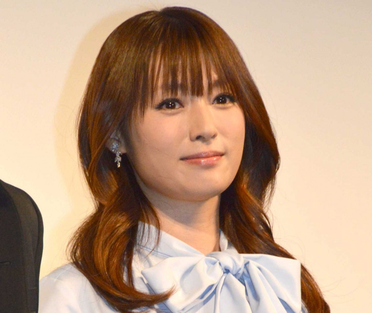 深田恭子 交際否定後初の公の場も何も語らず Oricon News 深田恭子 交際否定後初の公の場も何も語らず Oricon News