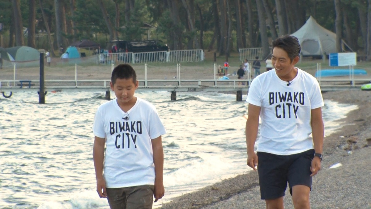 反町隆史 琵琶湖愛がさく裂 中学1年生の 博士ちゃん とアポなし旅 知識合戦 Oricon News 反町隆史 琵琶湖愛がさく裂 中学1年生の 博士ちゃん とアポなし旅 知識合戦 Oricon News