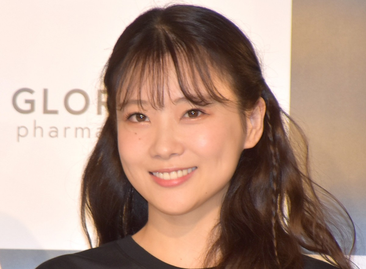 レアだよ 重盛さと美 ざっくりニットで肌見せ あざといっ えちえちですね Oricon News レアだよ 重盛さと美 ざっくりニットで肌見せ あざといっ えちえちですね Oricon News