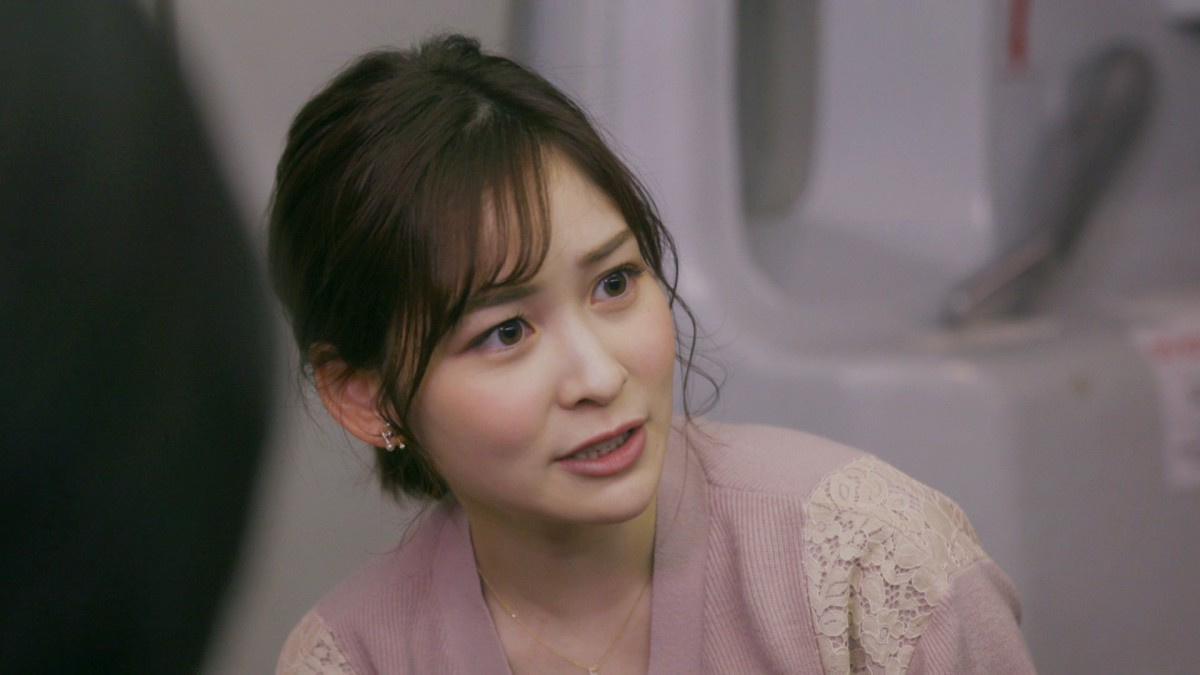日テレ 岩田絵里奈アナ 演技初挑戦 Ca役の梅澤美波にメロメロ 見惚れてしまいました Oricon News 日テレ 岩田絵里奈アナ 演技初挑戦 Ca役の梅澤美波にメロメロ 見惚れてしまいました Oricon News