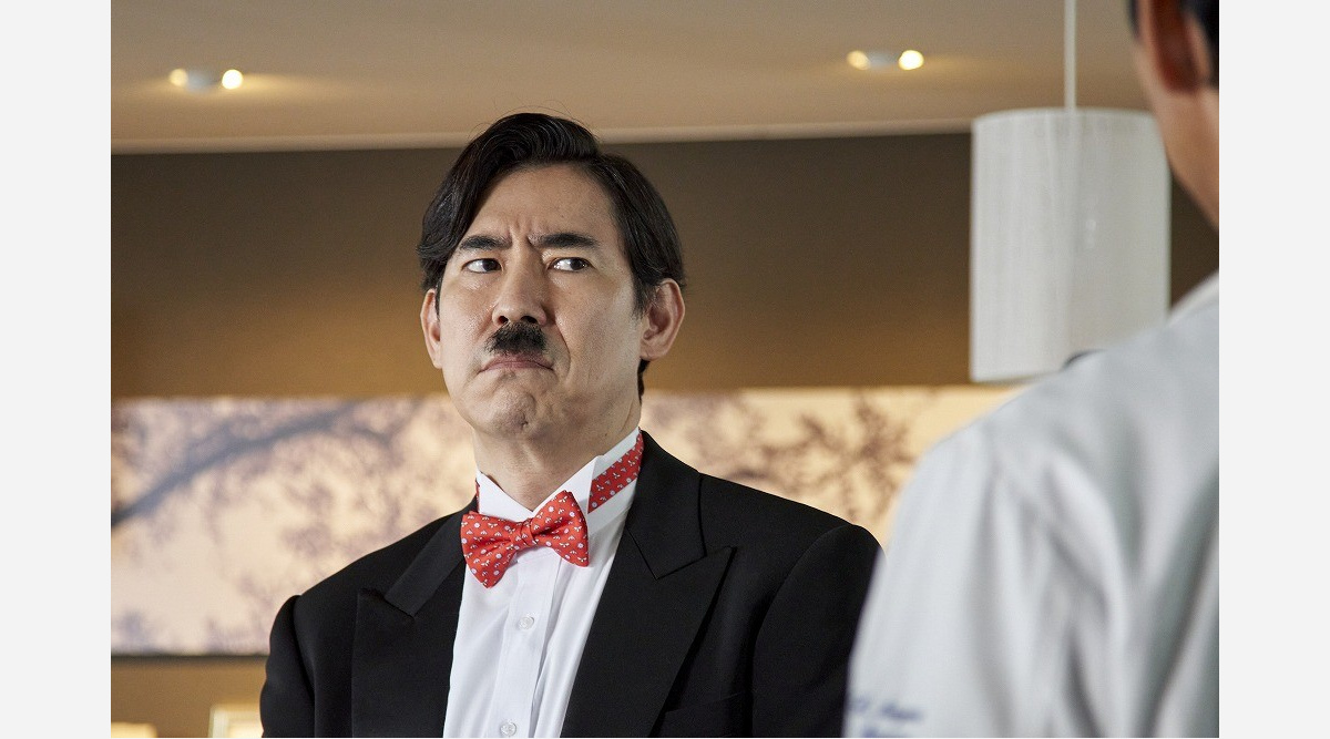 Doctors 新春sp 相変わらずの珍行動 卓ちゃん の蝶ネクタイ姿公開 Oricon News Doctors 新春sp 相変わらずの珍行動 卓ちゃん の蝶ネクタイ姿公開 Oricon News