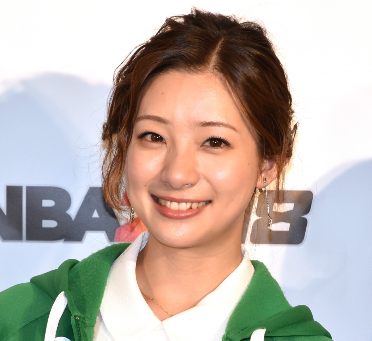足立梨花 青髪 にイメチェン 派手色似合うね 痩せた Oricon News 足立梨花 青髪 にイメチェン 派手色似合うね 痩せた Oricon News