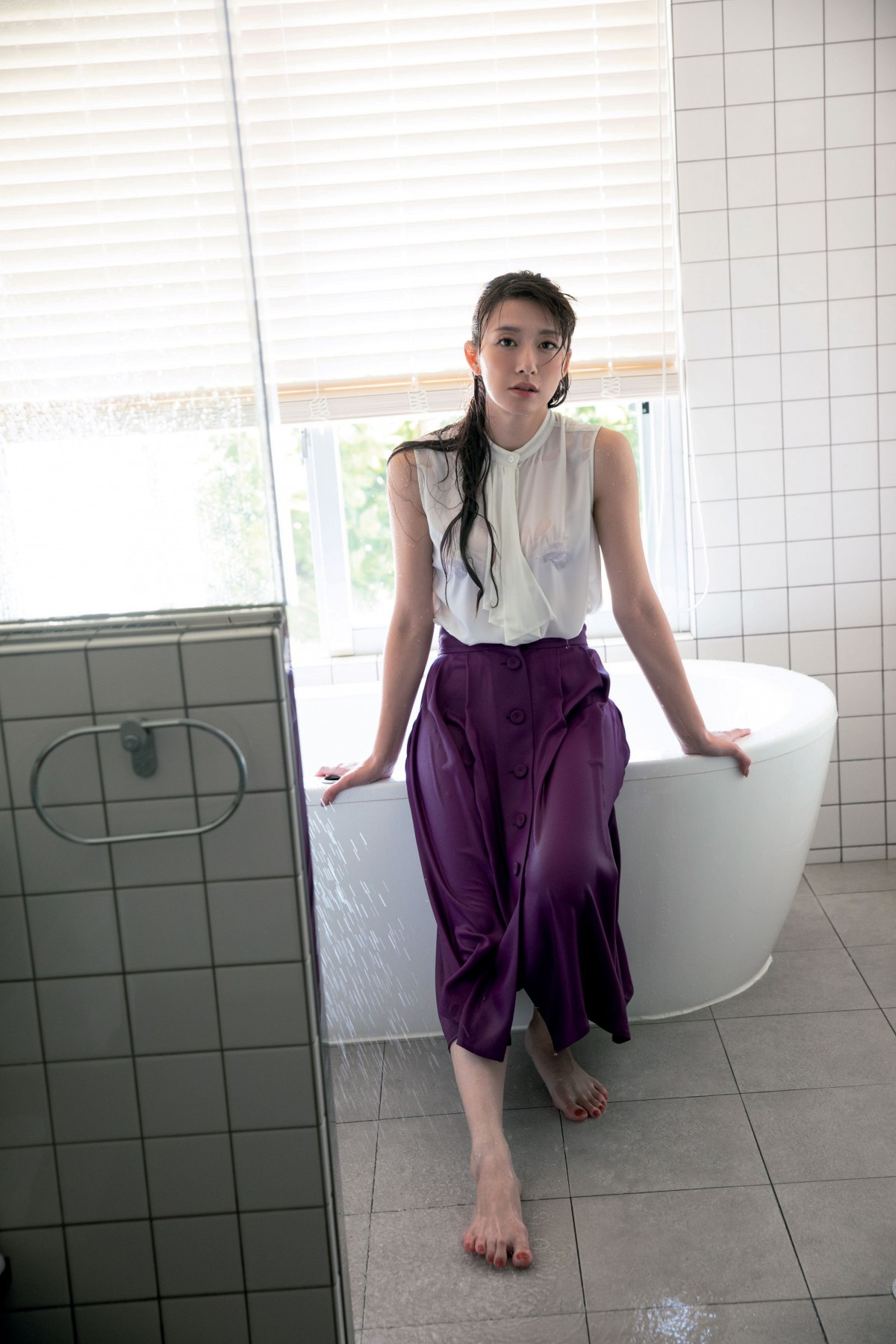 元フジ大島由香里アナ 写真集 6位 局アナ時代から想像もできない豊満な 完熟 ボディを大胆披露 Oricon News 元フジ大島由香里アナ 写真集 6位 局アナ時代から想像もできない豊満な 完熟 ボディを大胆披露 Oricon News