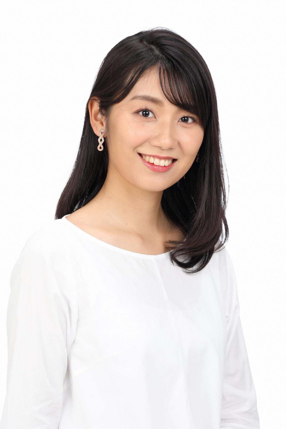 新美有加 Bsフジ プライムニュース 新キャスター就任 身の引き締まる想いです Oricon News 新美有加 Bsフジ プライムニュース 新キャスター就任 身の引き締まる想いです Oricon News