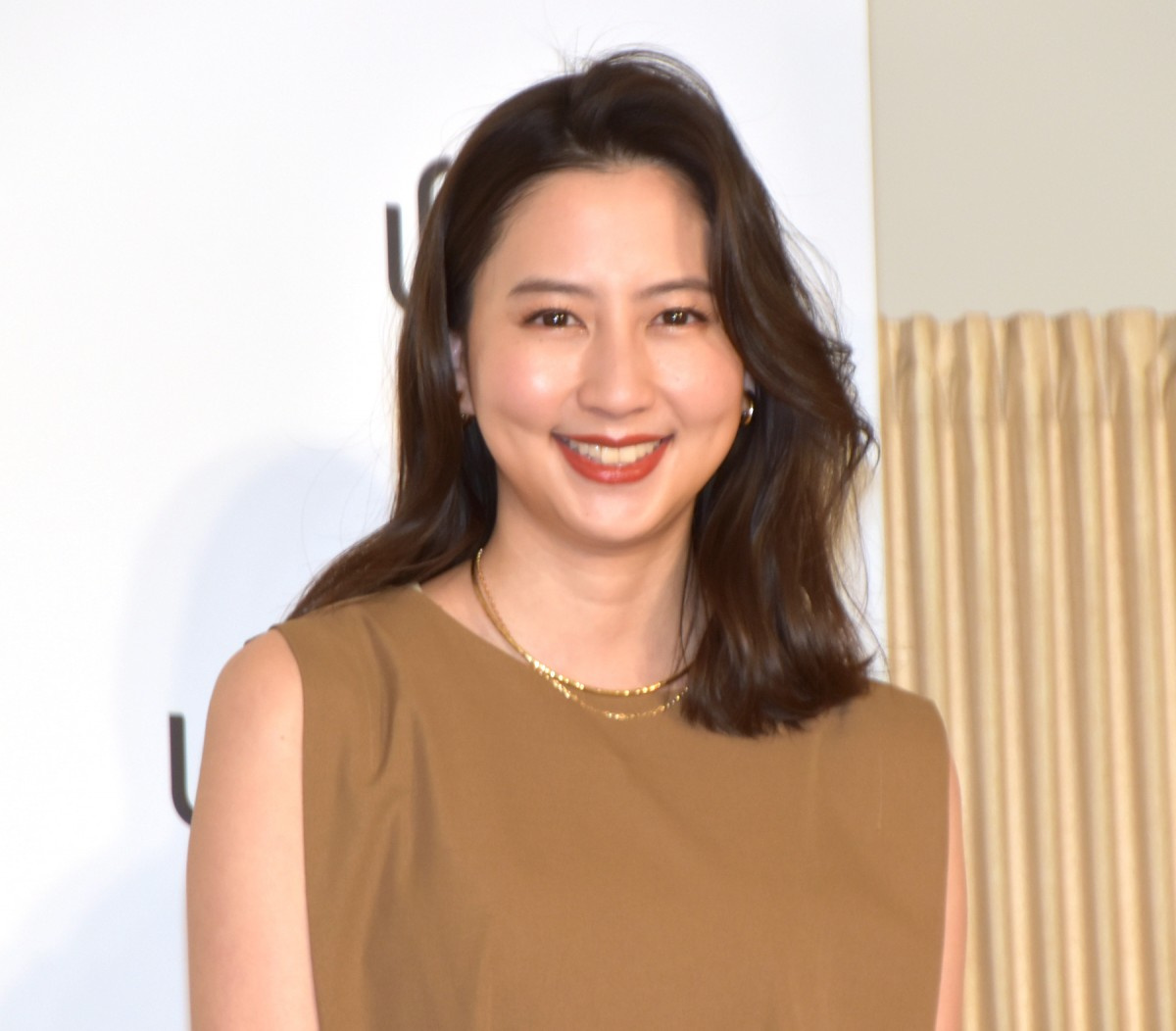 河北麻友子 結婚発表後初公の場で幸せオーラ 新婚さんです とのろける Oricon News