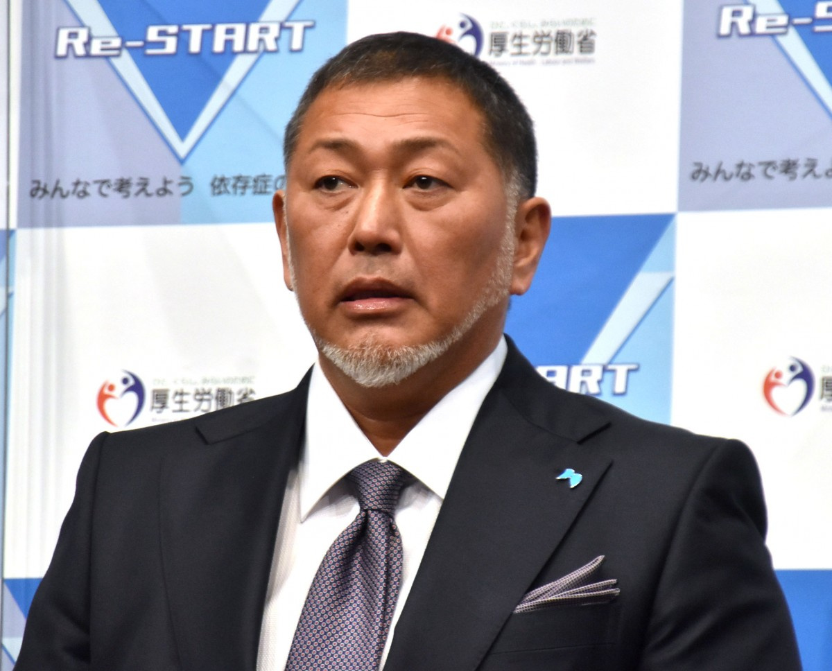 清原和博 今も月に1度の尿検査 自助グループの大切さを語る 吐き出せる場があると心が楽に Oricon News 清原和博 今も月に1度の尿検査 自助グループの大切さを語る 吐き出せる場があると心が楽に Oricon News