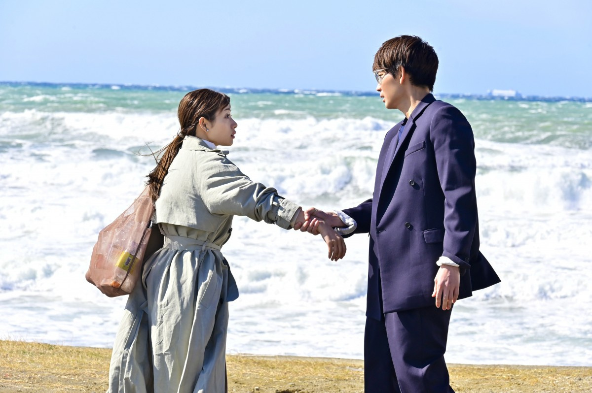石原さとみ 綾野剛 恋はdeepに 胸キュン 場面写真が初公開 Oricon News 石原さとみ 綾野剛 恋はdeepに 胸キュン 場面写真が初公開 Oricon News