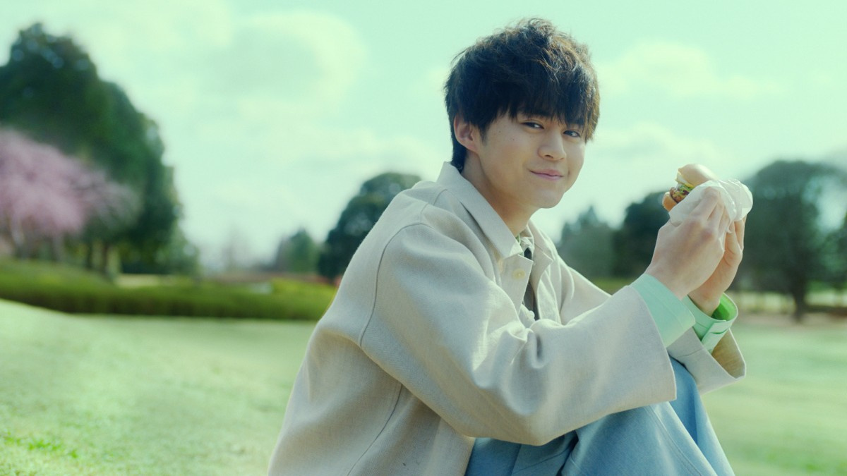 鈴鹿央士 初の単独cm出演 ピュアでフレッシュな魅力 全開 Oricon News