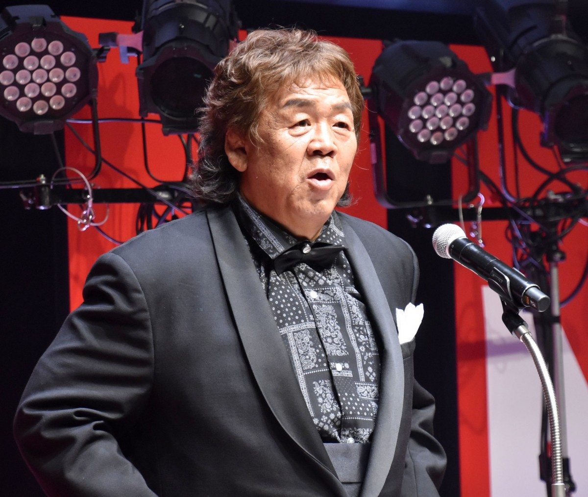 長州力 新入生に祝辞 うそをつかないでアホで笑って生きていく方がいい Oricon News 長州力 新入生に祝辞 うそをつかないでアホで笑って生きていく方がいい Oricon News