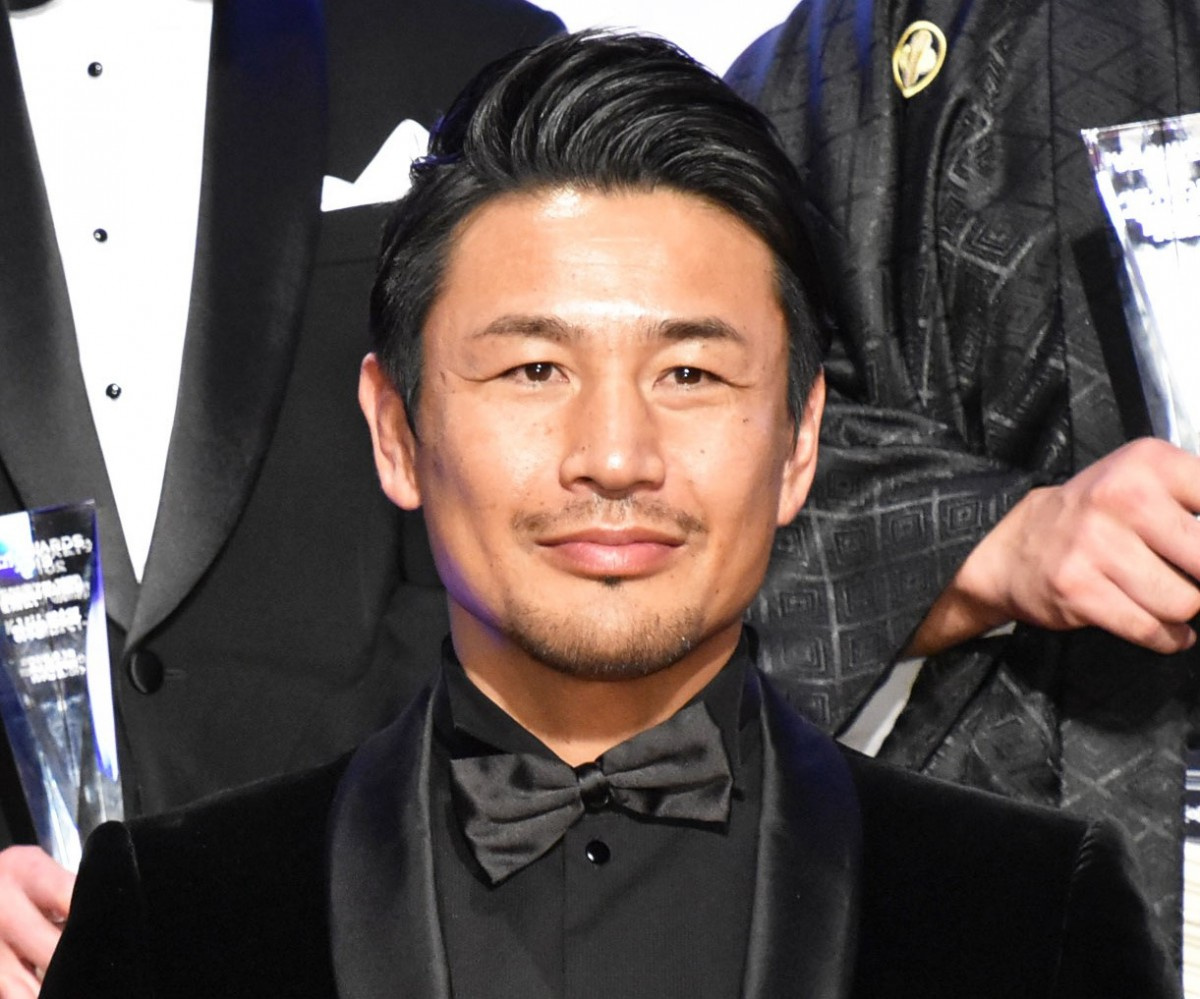 魔裟斗 矢沢心 小学校入学の次女と3ショット 美男美女 娘が羨ましい Oricon News 魔裟斗 矢沢心 小学校入学の次女と3ショット 美男美女 娘が羨ましい Oricon News