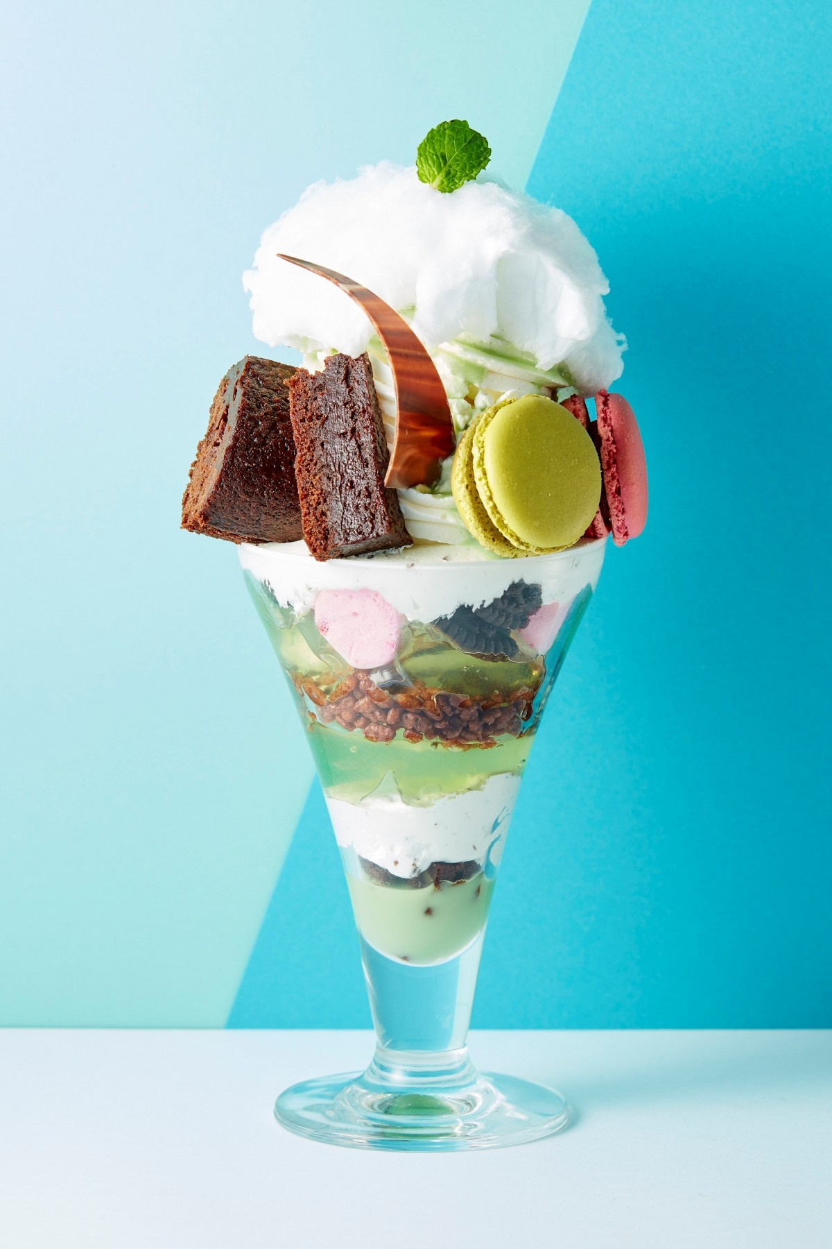チョコミン党に朗報 ココスから 追いミントソース もできるチョコミントスイーツ4種 Oricon News チョコミン党に朗報 ココスから 追いミントソース もできるチョコミントスイーツ4種 Oricon News