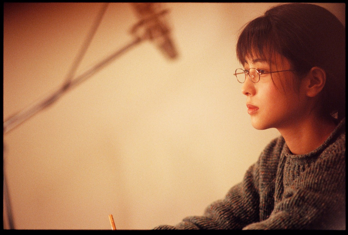 Zard坂井泉水さん未公開写真 直筆歌詞が発掘 デビュー30周年の節目に 女性セブン 掲載 Oricon News Zard坂井泉水さん未公開写真 直筆歌詞が発掘 デビュー30周年の節目に 女性セブン 掲載 Oricon News