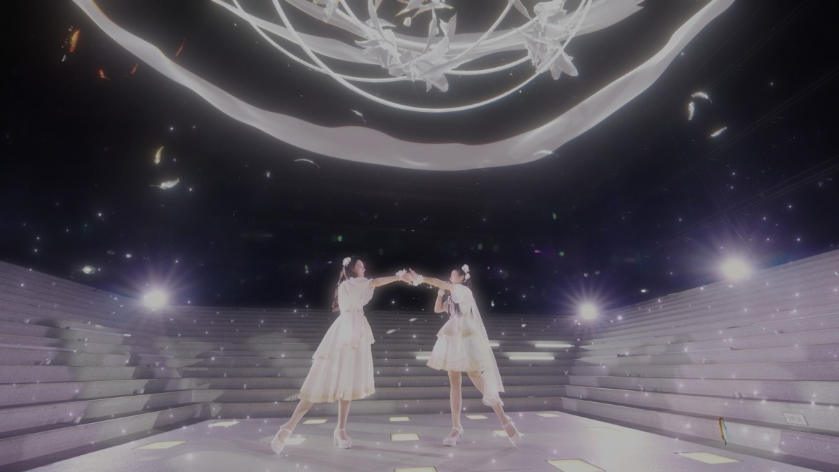 Claris イベントで初の素顔ライブパフォーマンス まどマギ 10周年祝う Oricon News Claris イベントで初の素顔ライブパフォーマンス まどマギ 10周年祝う Oricon News