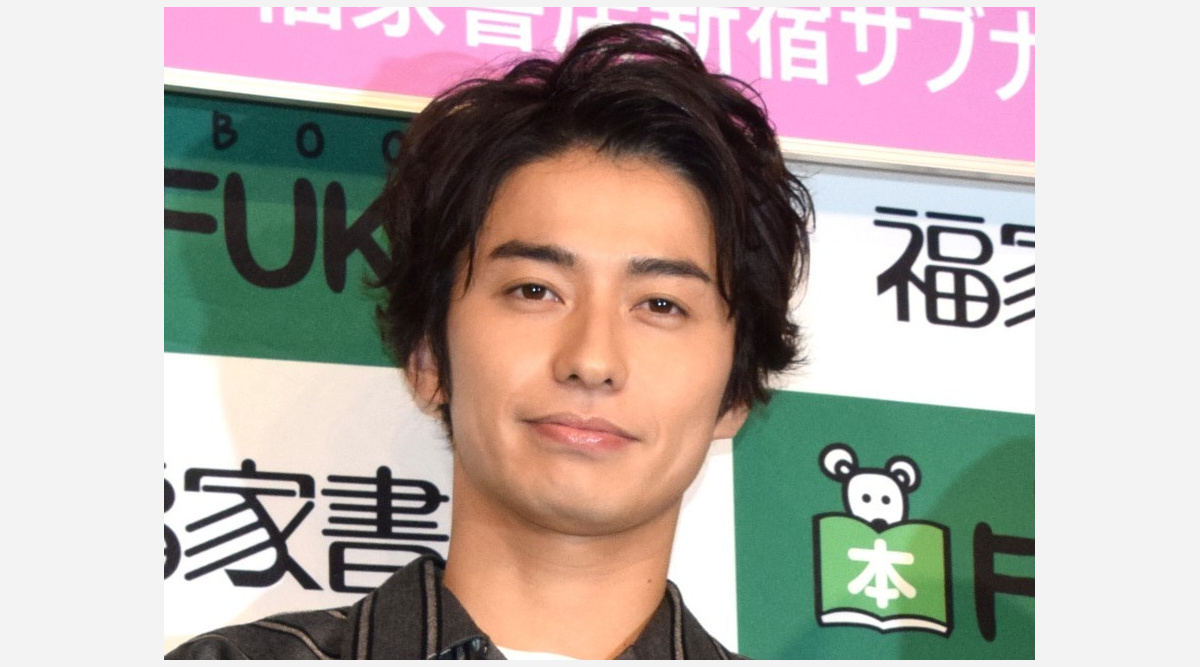 武田航平 妻 松山メアリとの 挙式風 ショット公開 幸せそう 美男美女でうっとり Oricon News 武田航平 妻 松山メアリとの 挙式風 ショット公開 幸せそう 美男美女でうっとり Oricon News