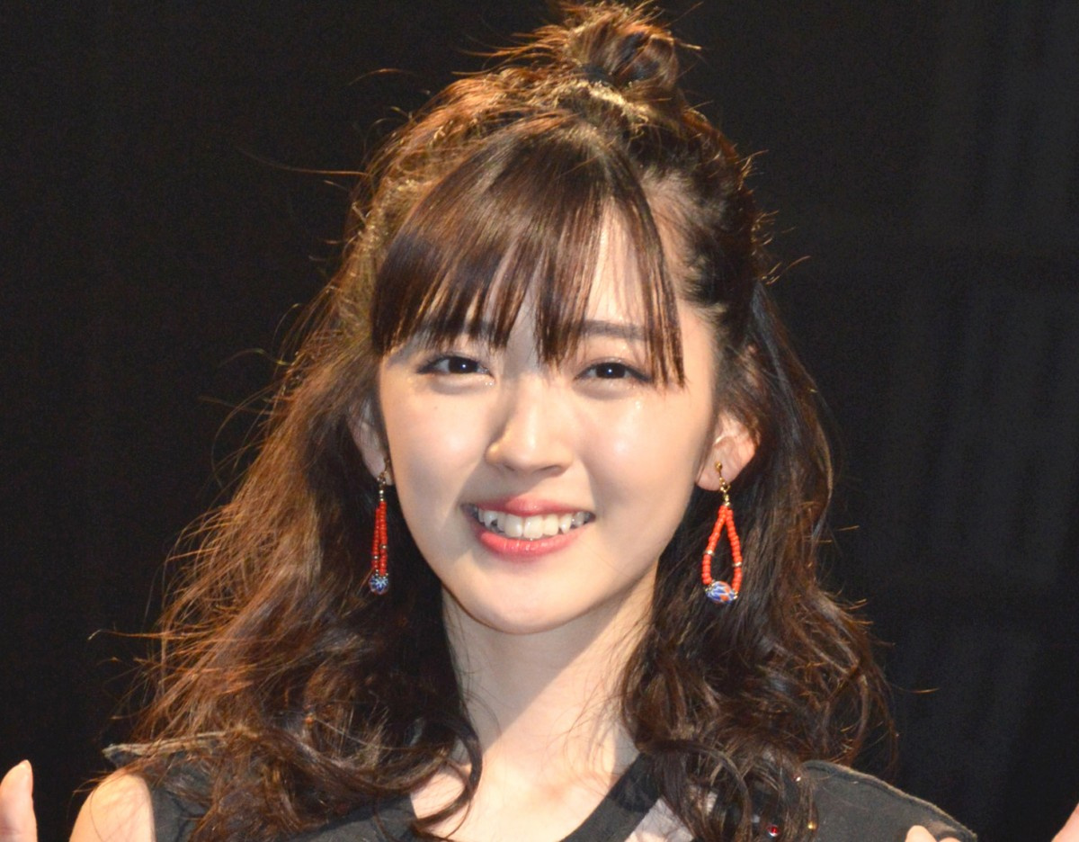 鈴木愛理 美くびれあらわな大胆美ボディ か か 可愛すぎて鼻血出そうです 最高です Oricon News 鈴木愛理 美くびれあらわな大胆美ボディ か か 可愛すぎて鼻血出そうです 最高です Oricon News