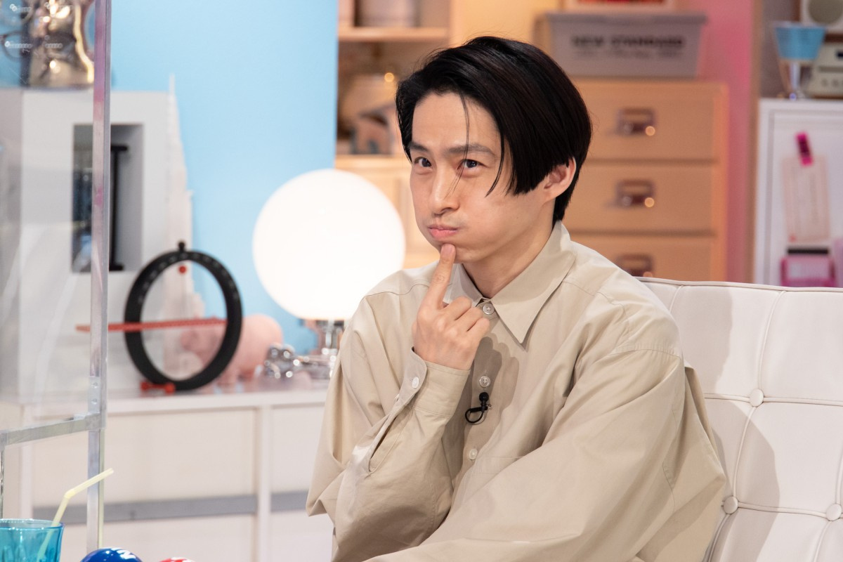 三宅健 V6最強の あざとメンバー 暴露 岡田准一役に綱啓永 坂本昌行役に井上想良で再現vtr Oricon News 三宅健 V6最強の あざとメンバー 暴露 岡田准一役に綱啓永 坂本昌行役に井上想良で再現vtr Oricon News