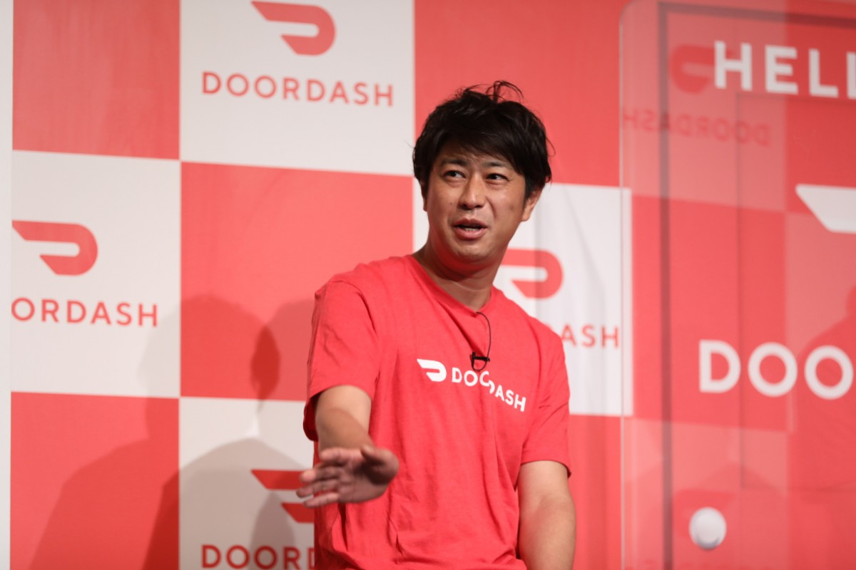 パンサー尾形 報道陣から質問なく ドッキリですか 異例の 逆指名 も Oricon News パンサー尾形 報道陣から質問なく ドッキリですか 異例の 逆指名 も Oricon News