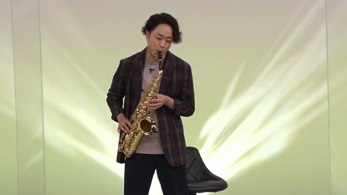 櫻井翔 人生初のサックスに挑戦 2週間でマスター Themusicday 披露へ Oricon News