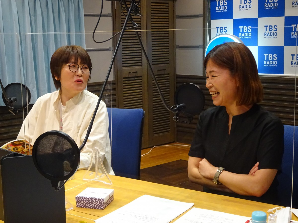 大久保佳代子 Tiktok バズり に奮闘 新感覚ラジオでは下ネタ抑えめ 土曜夕方なので 笑 Oricon News 大久保佳代子 Tiktok バズり に奮闘 新感覚ラジオでは下ネタ抑えめ 土曜夕方なので 笑 Oricon News