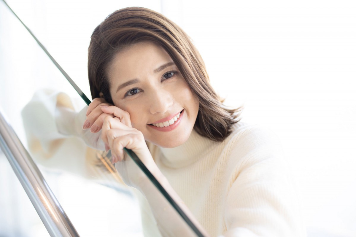 永島優美アナ 父 昭浩氏 弟と3ショット 幼少期 学生時代の写真公開 若い頃黒木メイサに似てる Oricon News 永島優美アナ 父 昭浩氏 弟と3ショット 幼少期 学生時代の写真公開 若い頃黒木メイサに似てる Oricon News