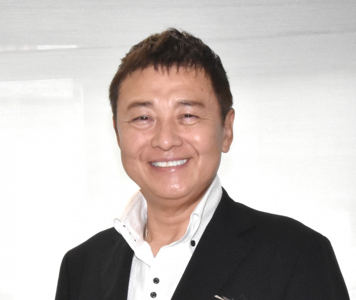 渡辺徹 仕事復帰を報告 妻 榊原郁恵 長男 渡辺裕太との ほっこり 3ショット公開 素敵な家族 Oricon News 渡辺徹 仕事復帰を報告 妻 榊原郁恵 長男 渡辺裕太との ほっこり 3ショット公開 素敵な家族 Oricon News