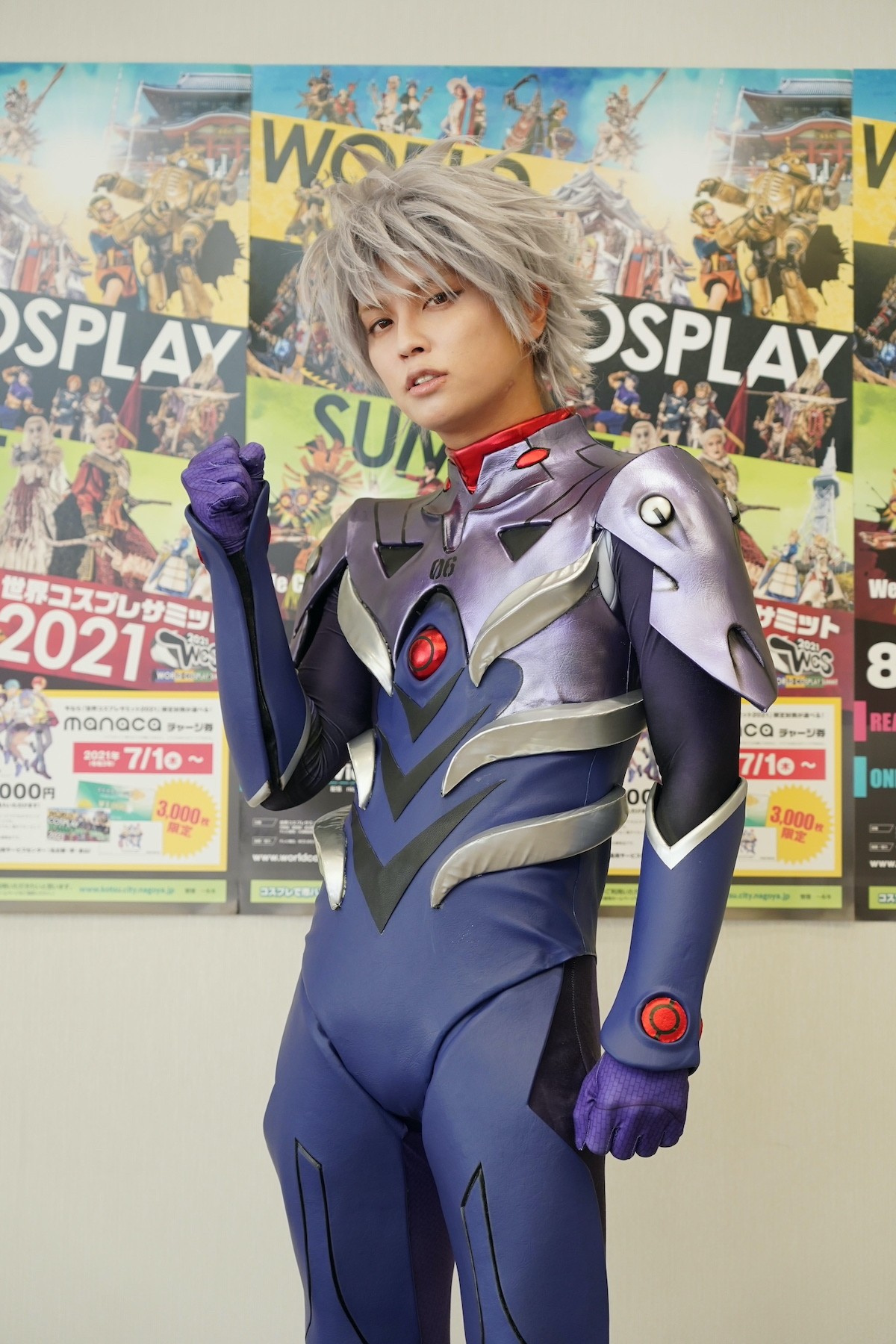 手越祐也 エヴァ 渚カヲルのコスプレで会場魅了 こちら側の人間 ですね に笑み Oricon News