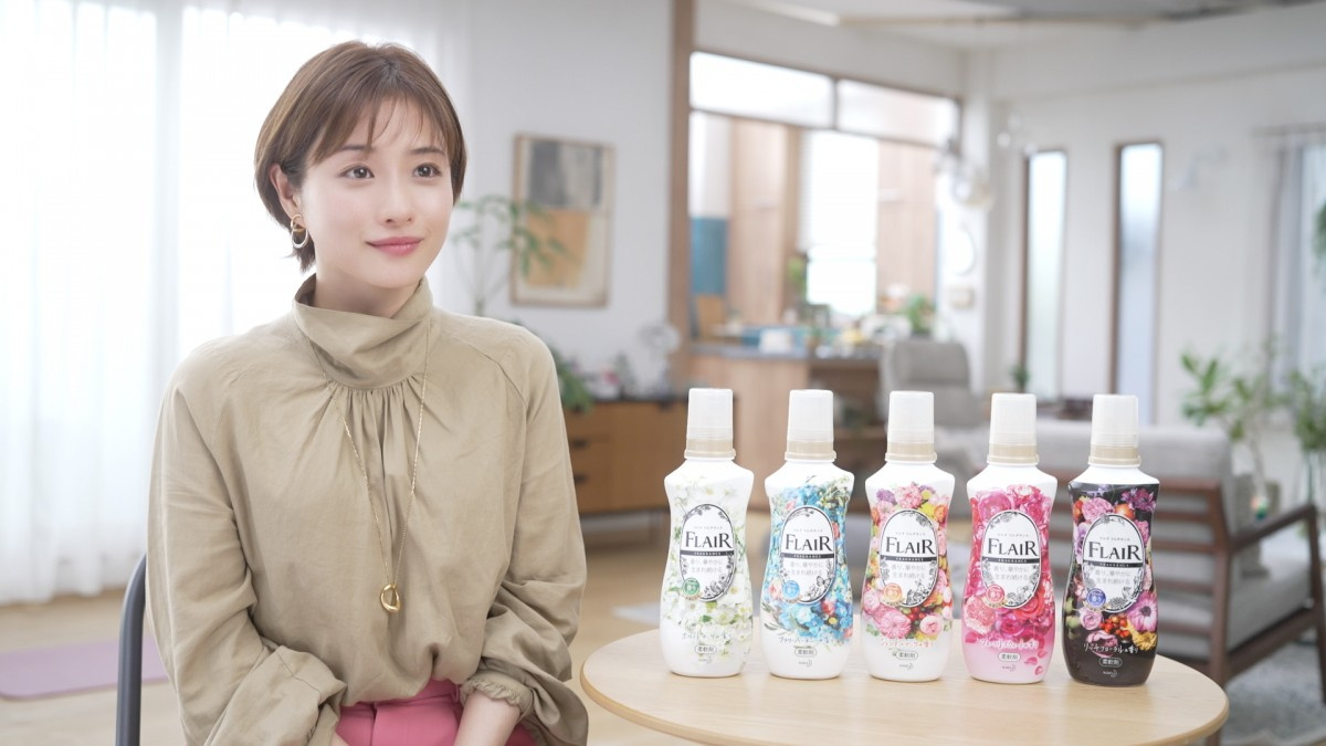 石原さとみ 髪の毛バッサリでストレッチ姿も披露 ショートはやばい Oricon News