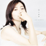 �������E