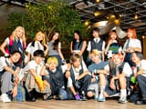 TikTokで大バズ！14人の小中学生集団・PGって？