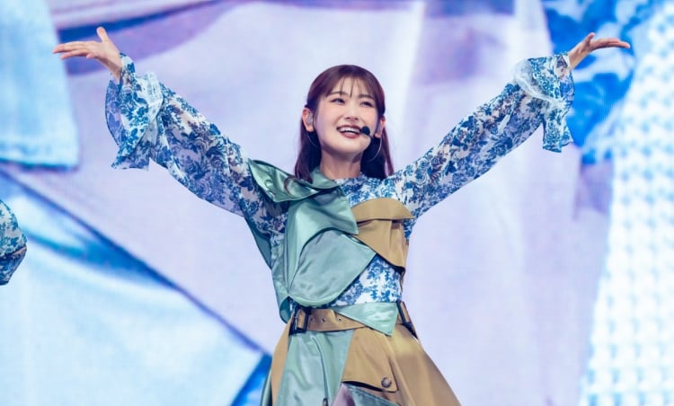 N46㗜AƍTwBACKS LIVE!!x̃Xe[WŎv