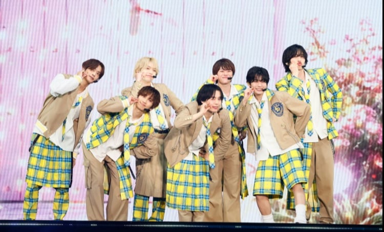 なにわ男子、“728の日”に1.5万人が集結　