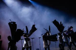 �O��46 THE LAST LIVE