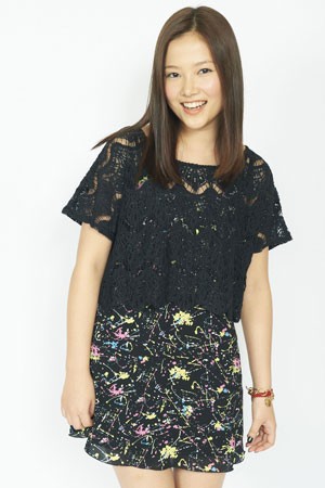 �������L  (�B�e�F���c �@�F)