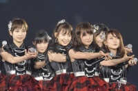 AKB48̎cq<br>
wAKB48 in TOKYO DOME`1830m̖`x̖͗l