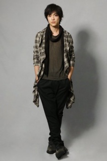 Amazon.co.jp: 月刊MEN 大東駿介【DVD付写真集】 : 大東駿介: DVD
