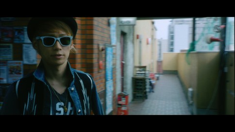 画像 写真 Uverworldのシングル The Over と初のドキュメント映画 The Song のカット 2枚目 Oricon News