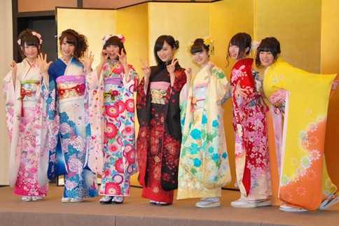 AKB48の画像・写真 | 晴れ着で出席！ 2014年の成人式記念撮影会の模様 ...