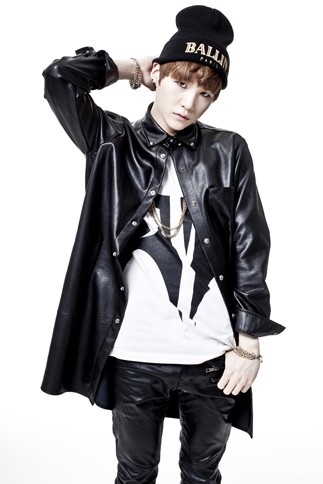 �h�e���N�c�iBTS�j��SUGA�i�V���K�j