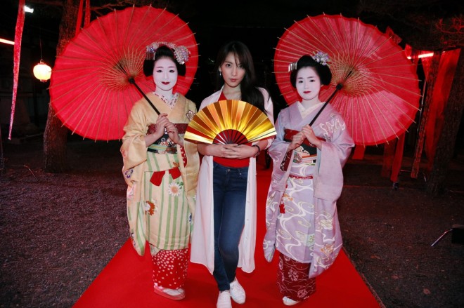 �f��wLife is�c�x�i���X���[�E�L�[�ēj�Ɏ剉�����m�p