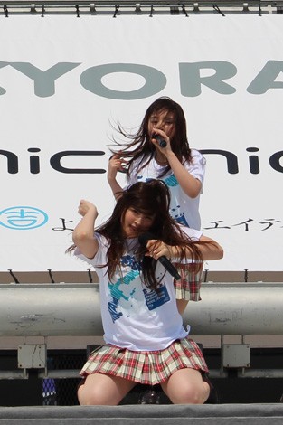 lCfAAChA|lR{r[`Xe[Wł̃t@bVV[ugCChGIRLS UP! Xe[WvJÂꂽ