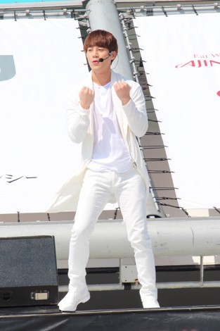 lCfAAChA|lR{r[`Xe[Wł̃t@bVV[ugCChGIRLS UP! Xe[WvJÂꂽ