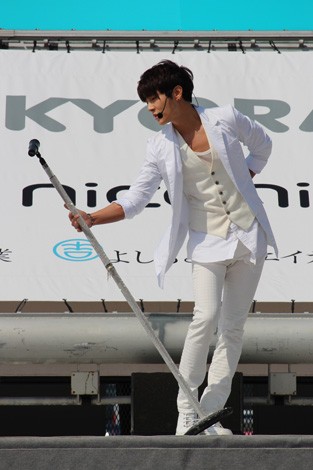 lCfAAChA|lR{r[`Xe[Wł̃t@bVV[ugCChGIRLS UP! Xe[WvJÂꂽ