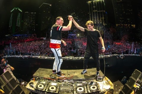 �R���{���[�V���������A�b�V���[�ƃ}�[�e�B���E�M�����b�N�X