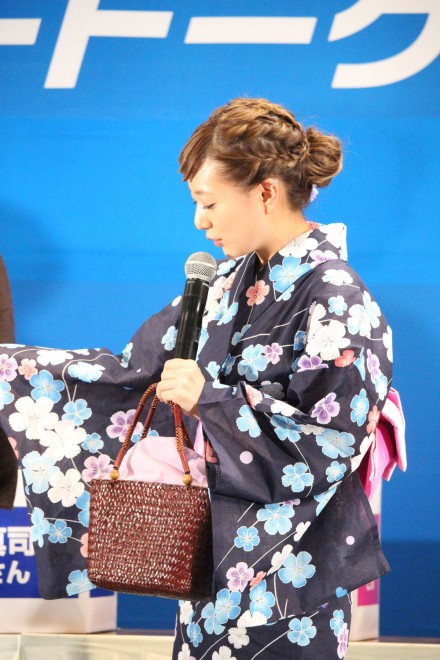 aの画像 写真 イトーヨーカドー a 恋 浴衣 イベントに浴衣姿で登場したaaa 29枚目 Oricon News