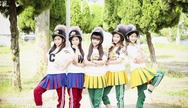 CRAYON POP