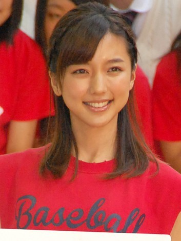 �^��b���؁@�t�H�g�M�������[�iC�jORICON NewS inc.