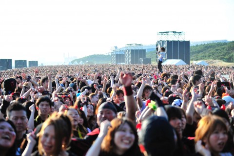 Acid Black Cherry ファン感謝イベントで10万人が熱狂 Oricon News