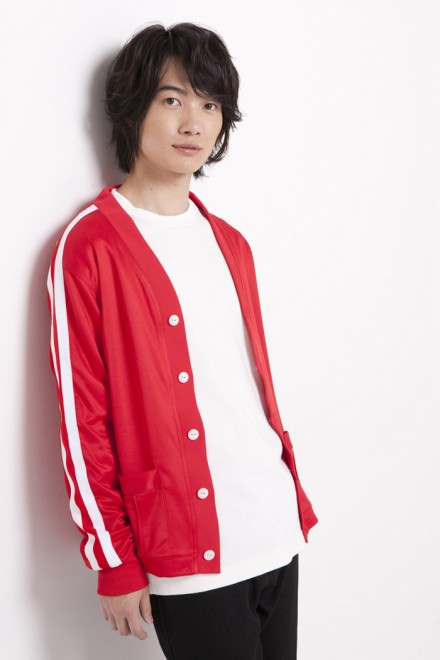 【俳優】神木隆之介　チャリティグッズ　リュウチューブ　Tシャツ　Mサイズ 神木隆之介インタビュー『一歩引いて、支えて、歩いていけるか