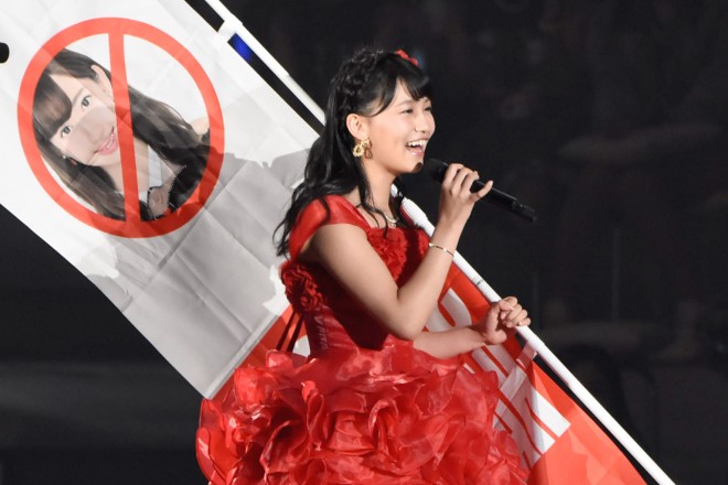 AKB48�O���[�v�w��6�񂶂�񂯂���x�����^�q�iAKB48 Team 4�j