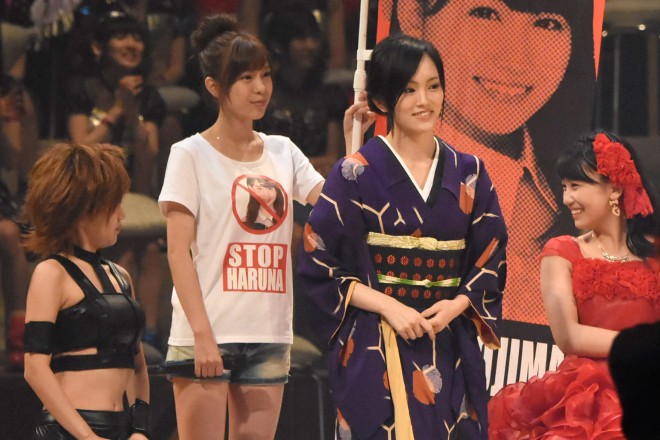 AKB48�O���[�v�w��6�񂶂�񂯂���x�R�{�ʁiNMB48 Team N�j�A�����^�q�iAKB48 Team 4�j�A�����،��iAKB48 Team A�j